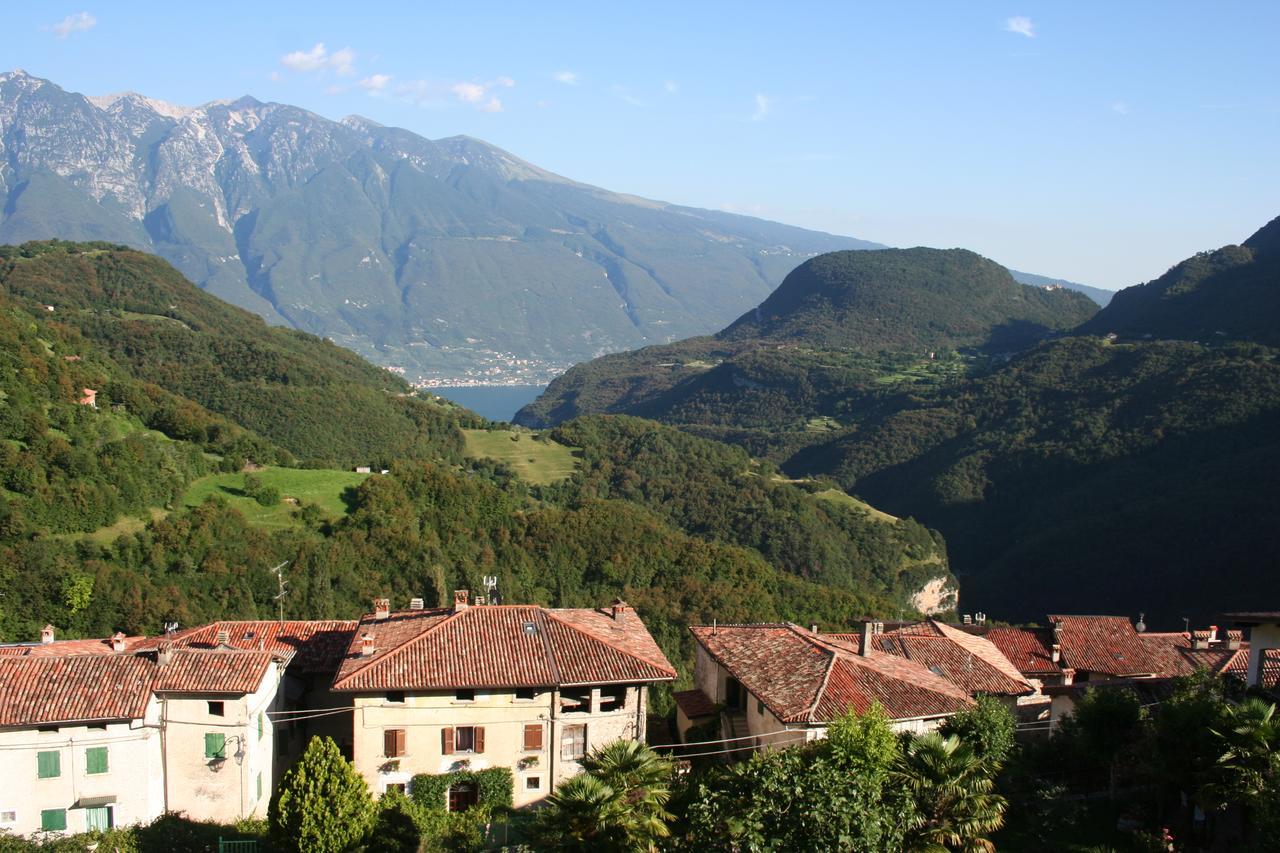 Casa Vacanze Regina Del Lago Tremosine Extérieur photo